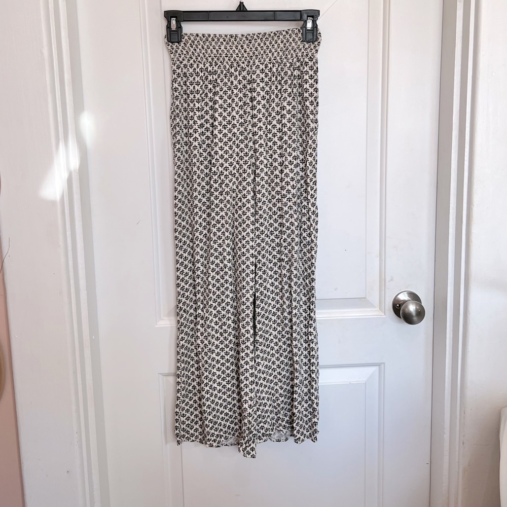 Lulus Summer Pants with stretch